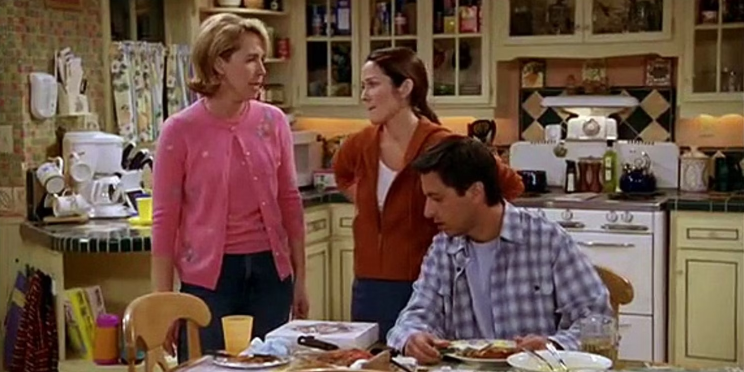 Everybody Loves Raymond 5 Reasons Robert Should Have Married Stefania And 5 Why Amy Was The 2890